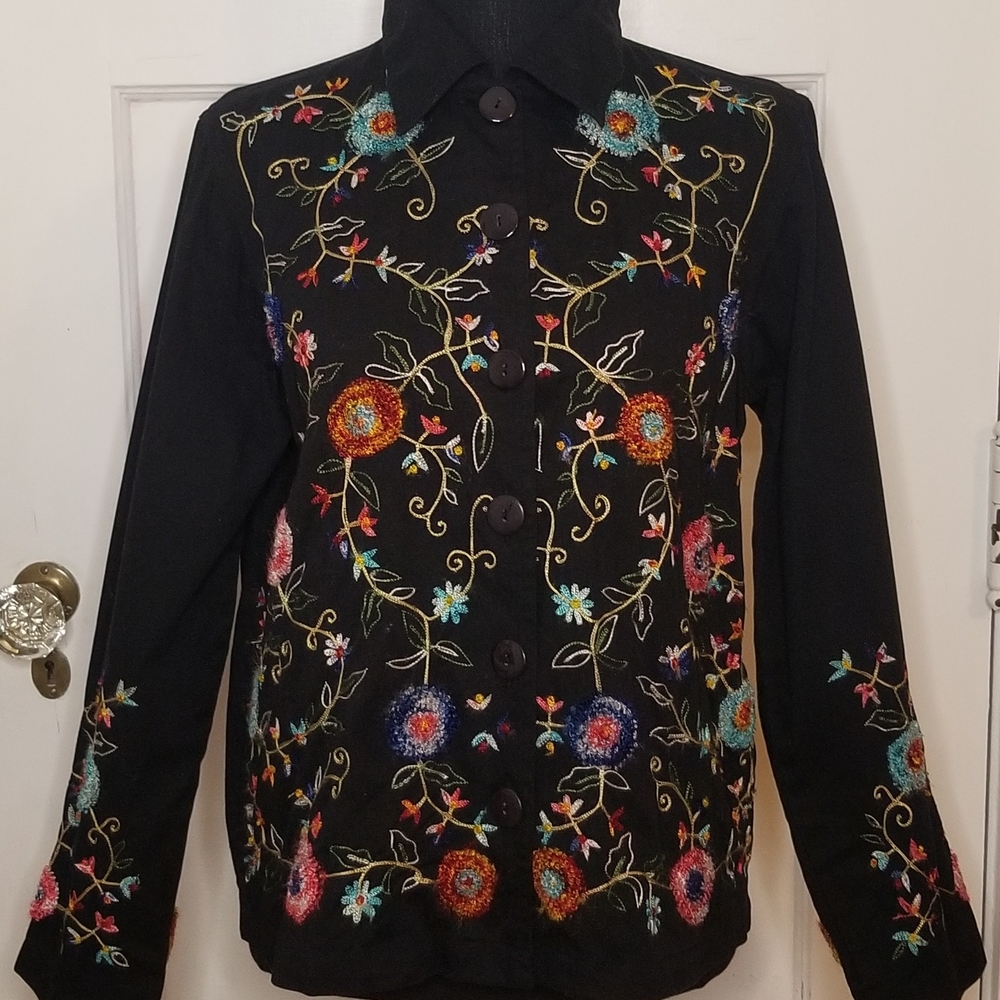 Embroidered Black Floral Women's Jacket